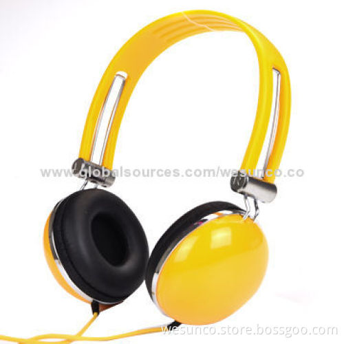 Hot-selling Colorful Wired Stereo Headphone with Strong Headband, Foldable, Many Colors/DesignNew